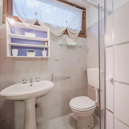 Locazione Turistica Villaggio 5 Terre-4 *